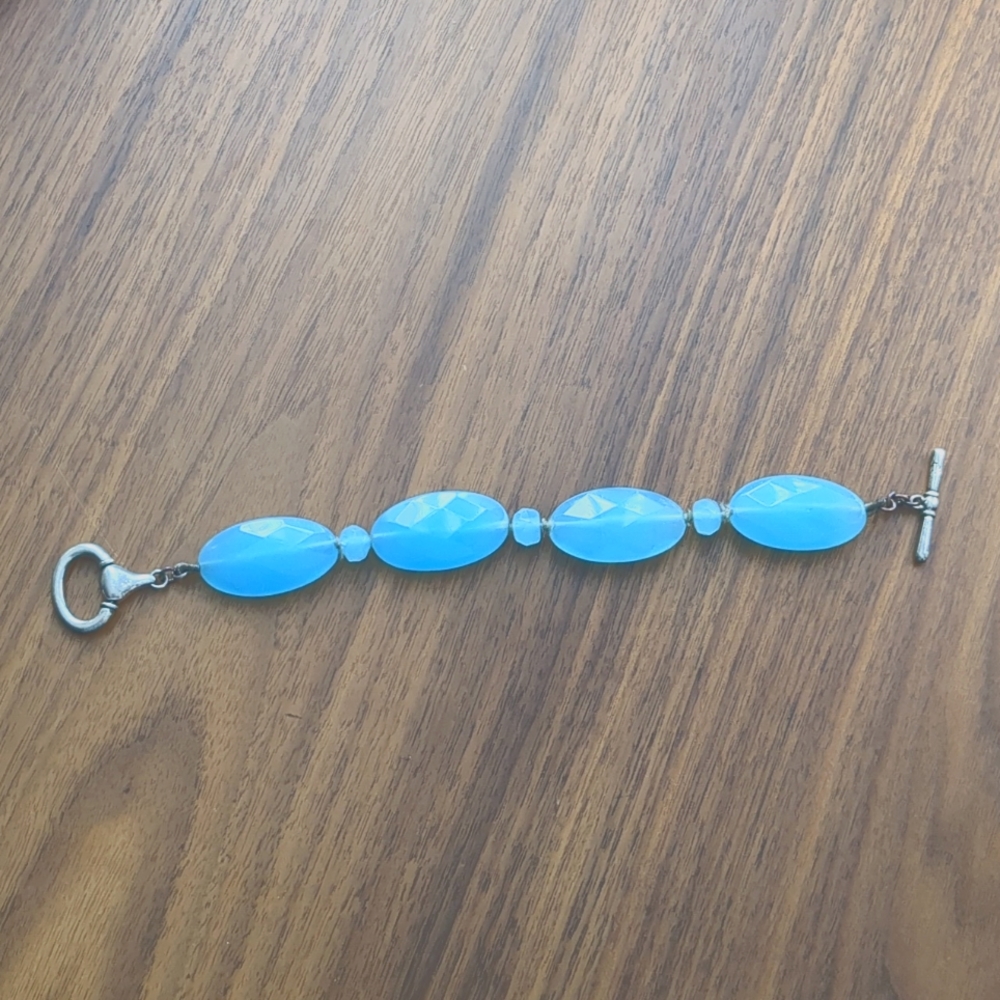 Bracelet - Blue Accent